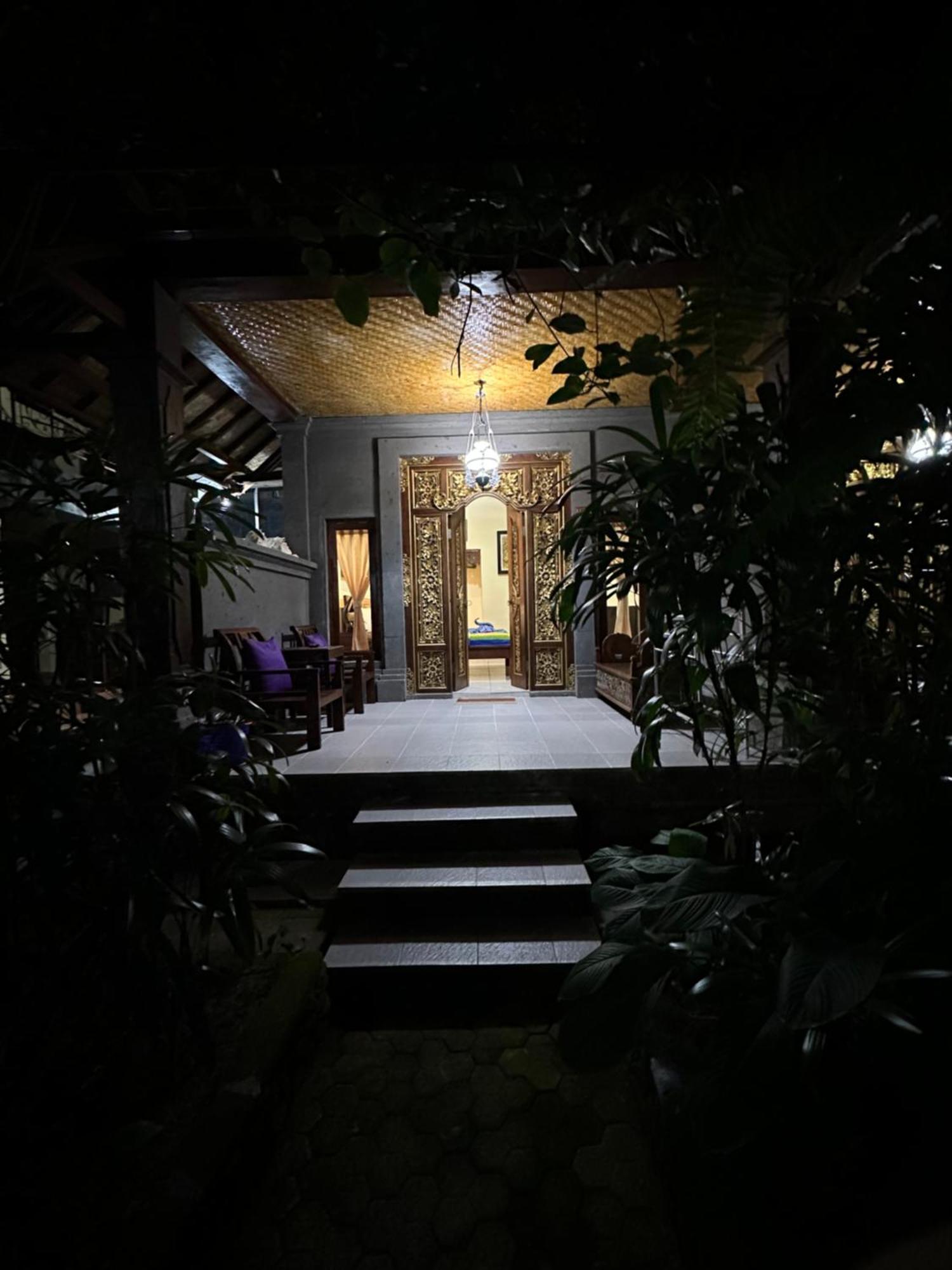 Nirvana Pension Ubud Dış mekan fotoğraf